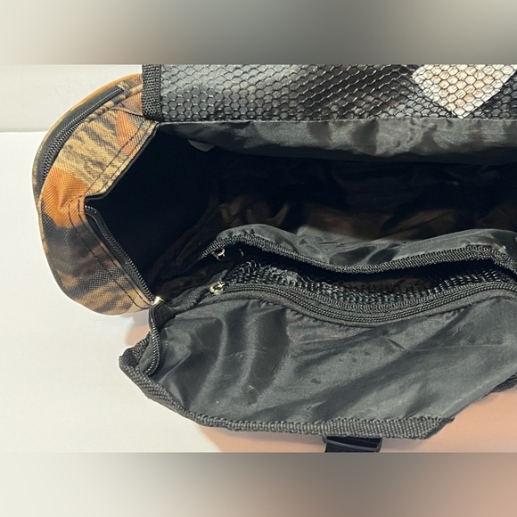 Duck Camo Toiletry Bag Hanger - Picture 6 of 11